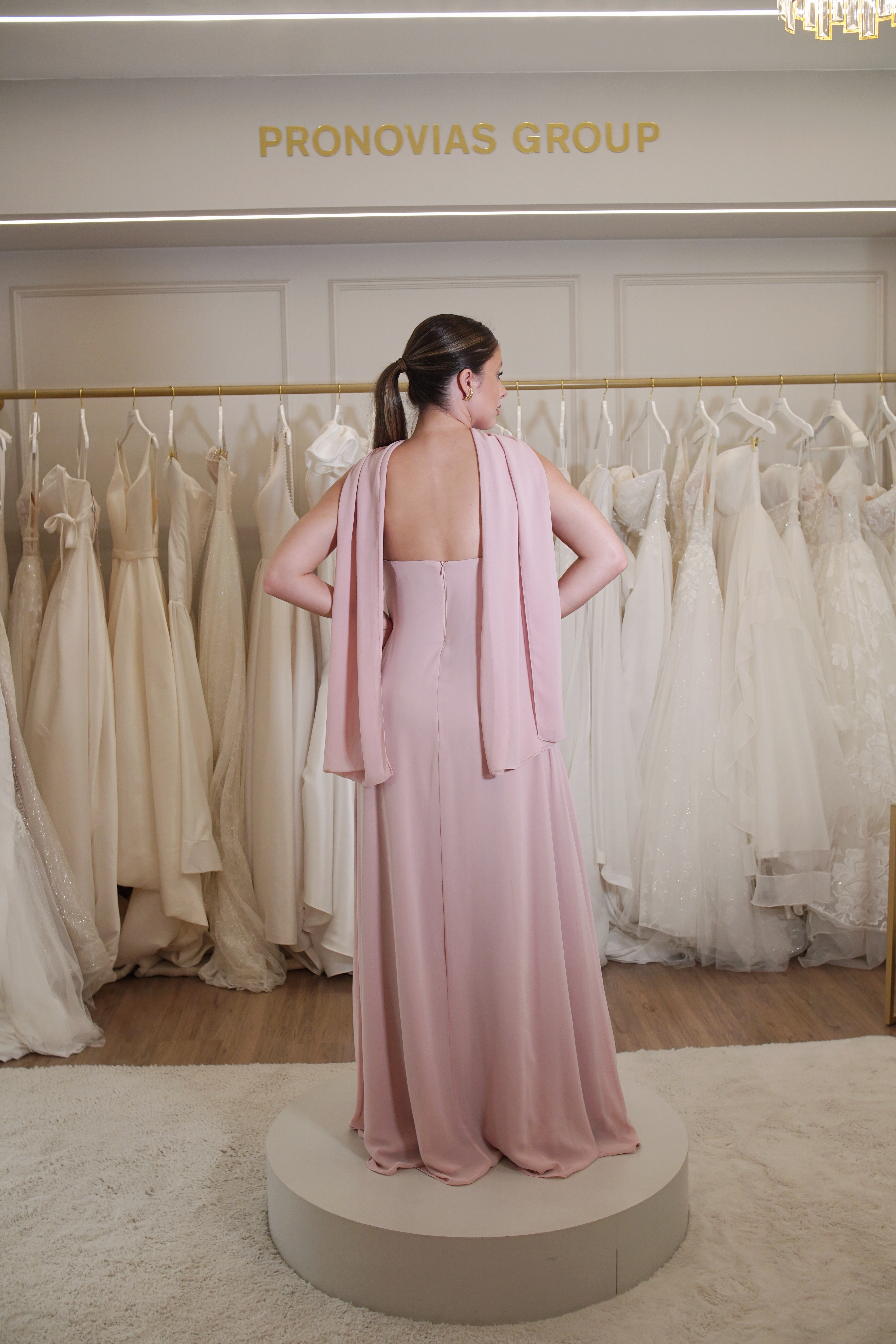 Vestido Rosé Tomara que caia/echarpe