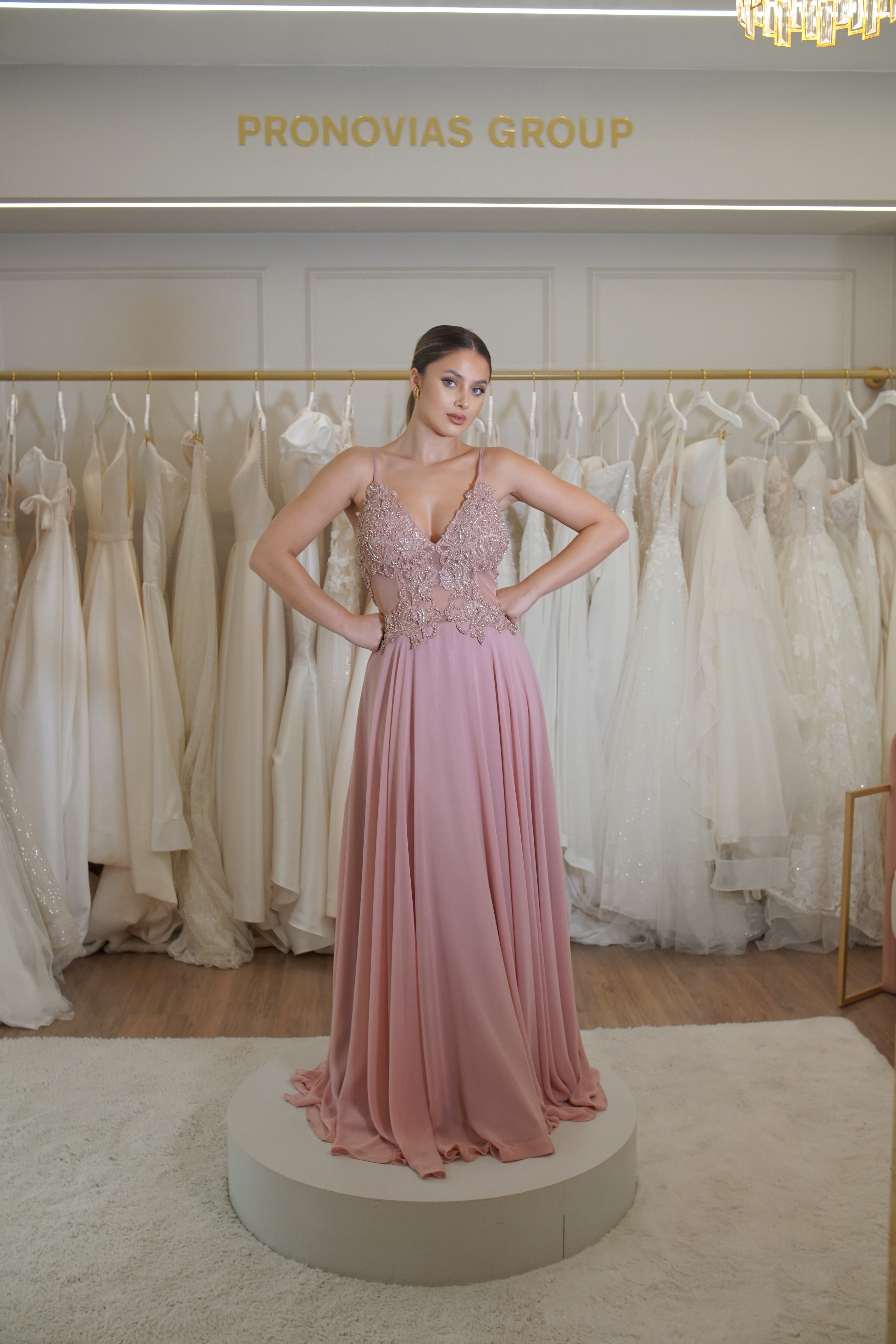 Vestido Rosé Pedrarias