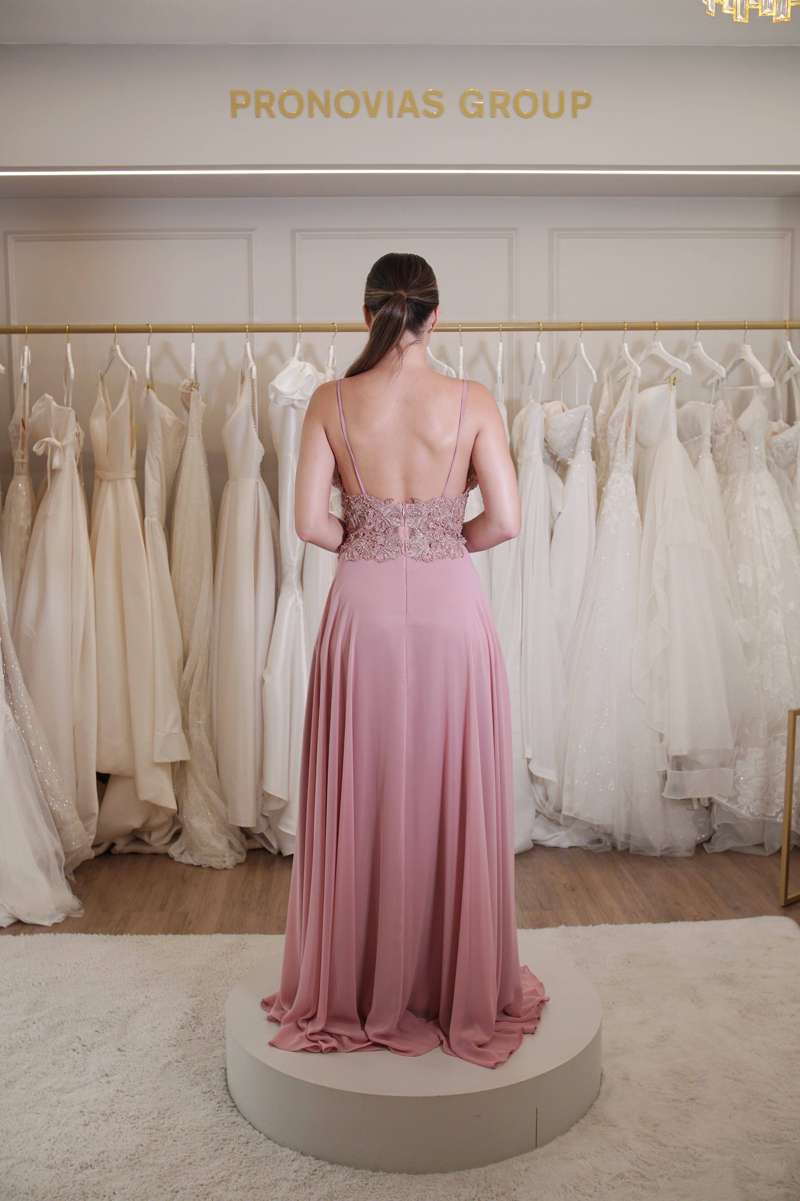 Vestido Rosé Pedrarias
